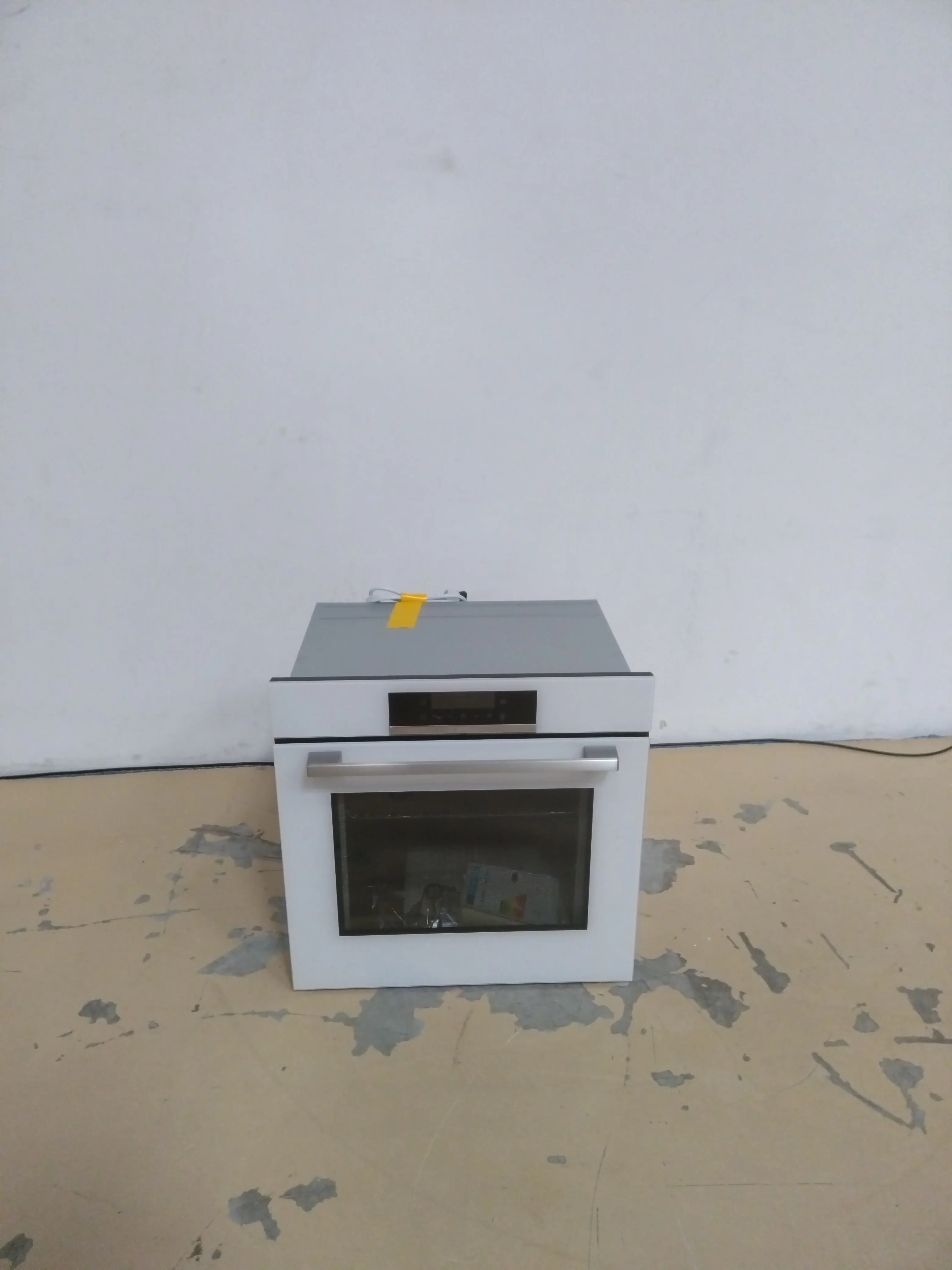 Four Chaleur Tournante 71 L Reconditionné BOSCH HBA572BW3F - Image 3