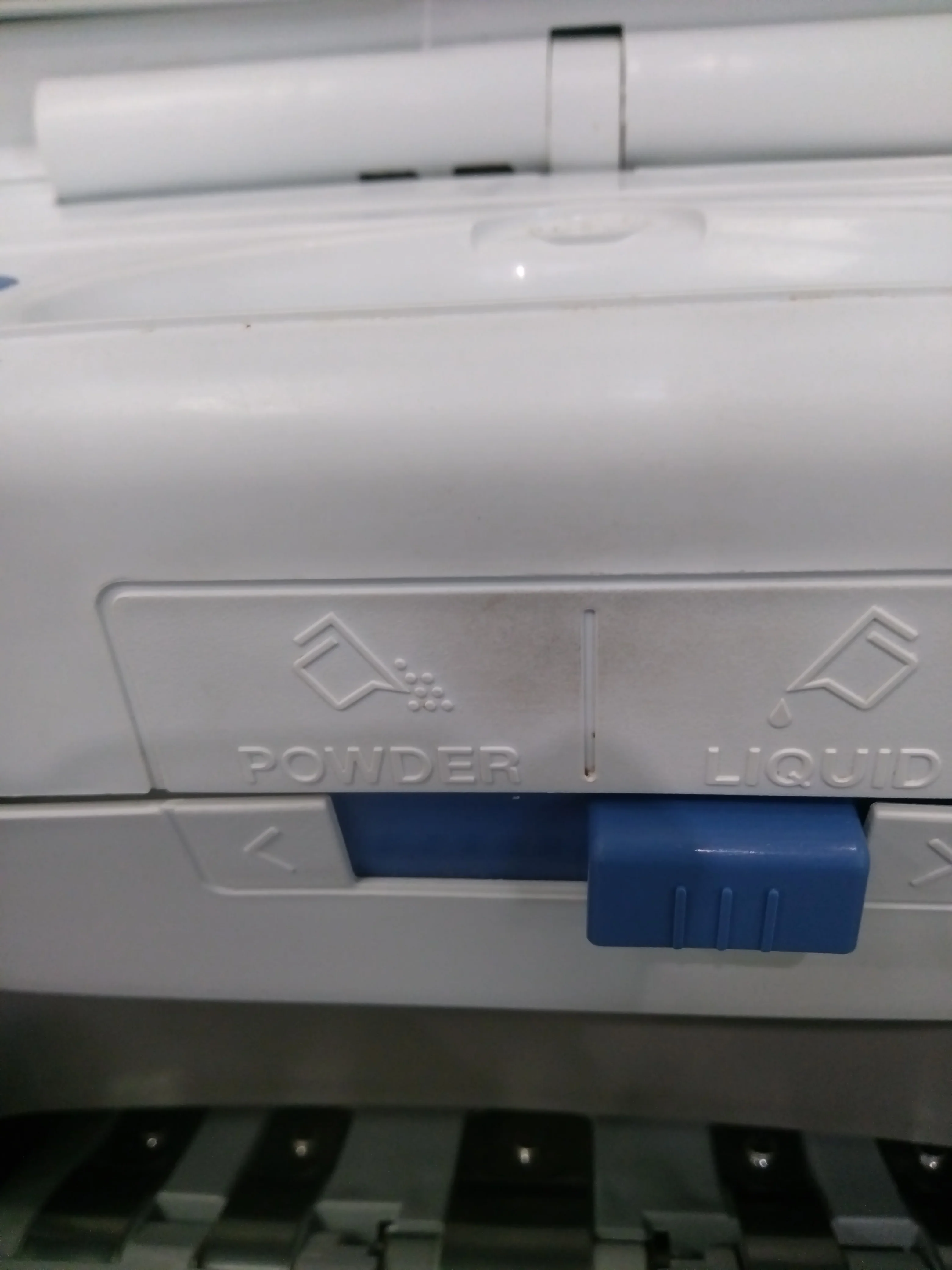 Lave-linge Top 7 kg Reconditionné ELECTROLUX EW7T3733BO - Image 4
