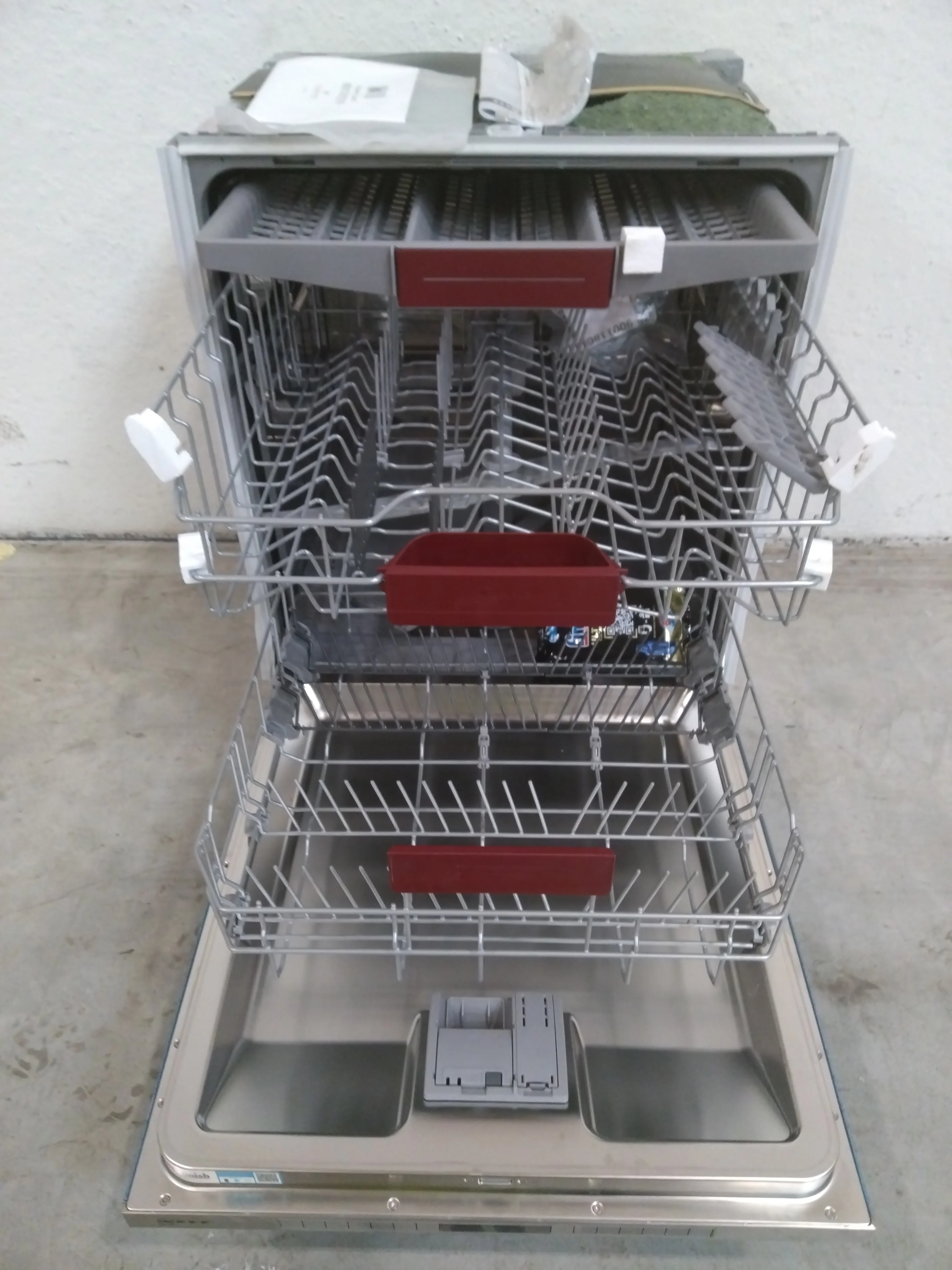 Lave-vaisselle Encastrable 13 couverts Reconditionné NEFF S155HVX15E - Image 3