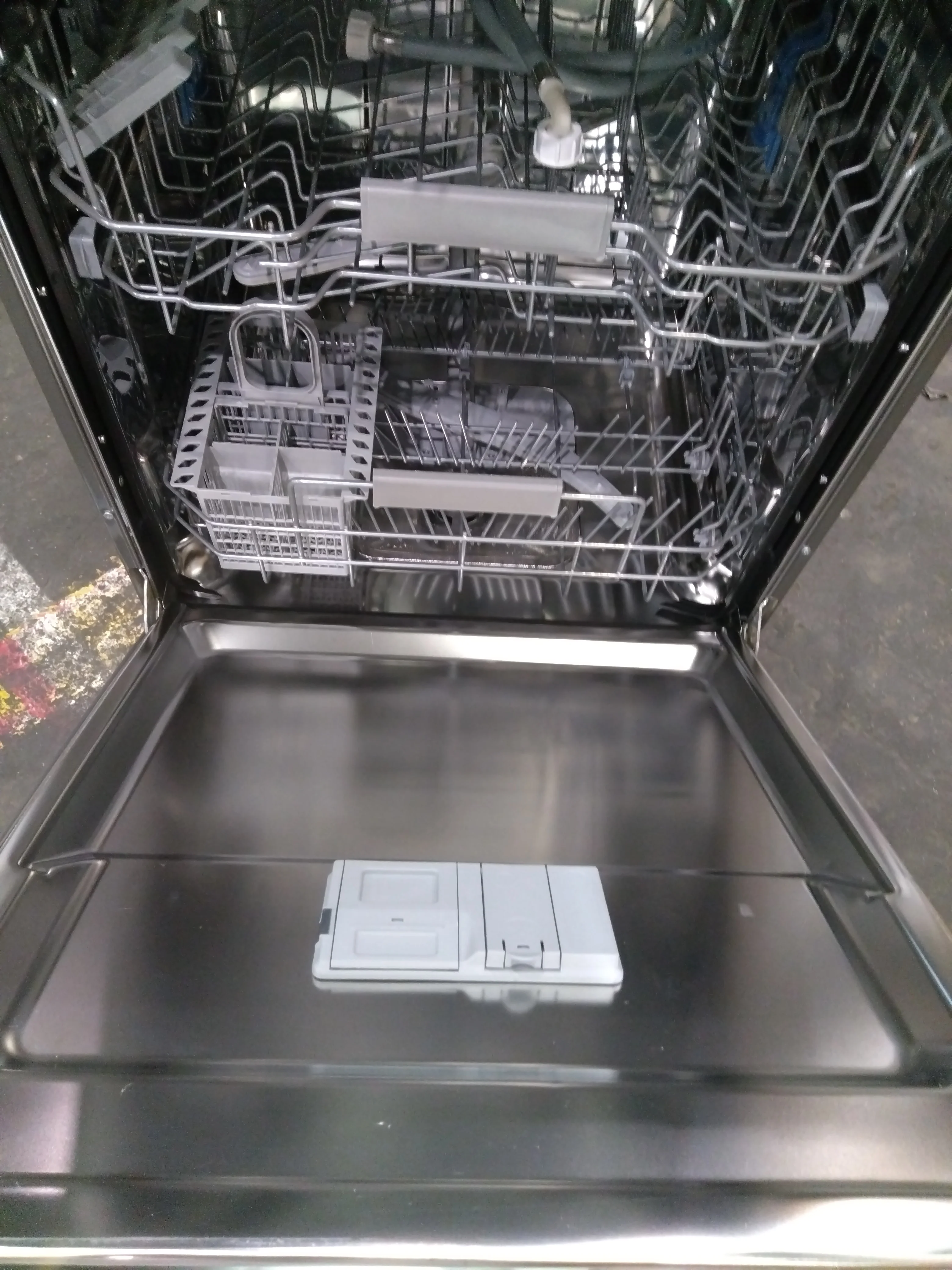Lave-vaisselle Pose Libre 13 couverts Reconditionné INDESIT DFC2B+16S - Image 5