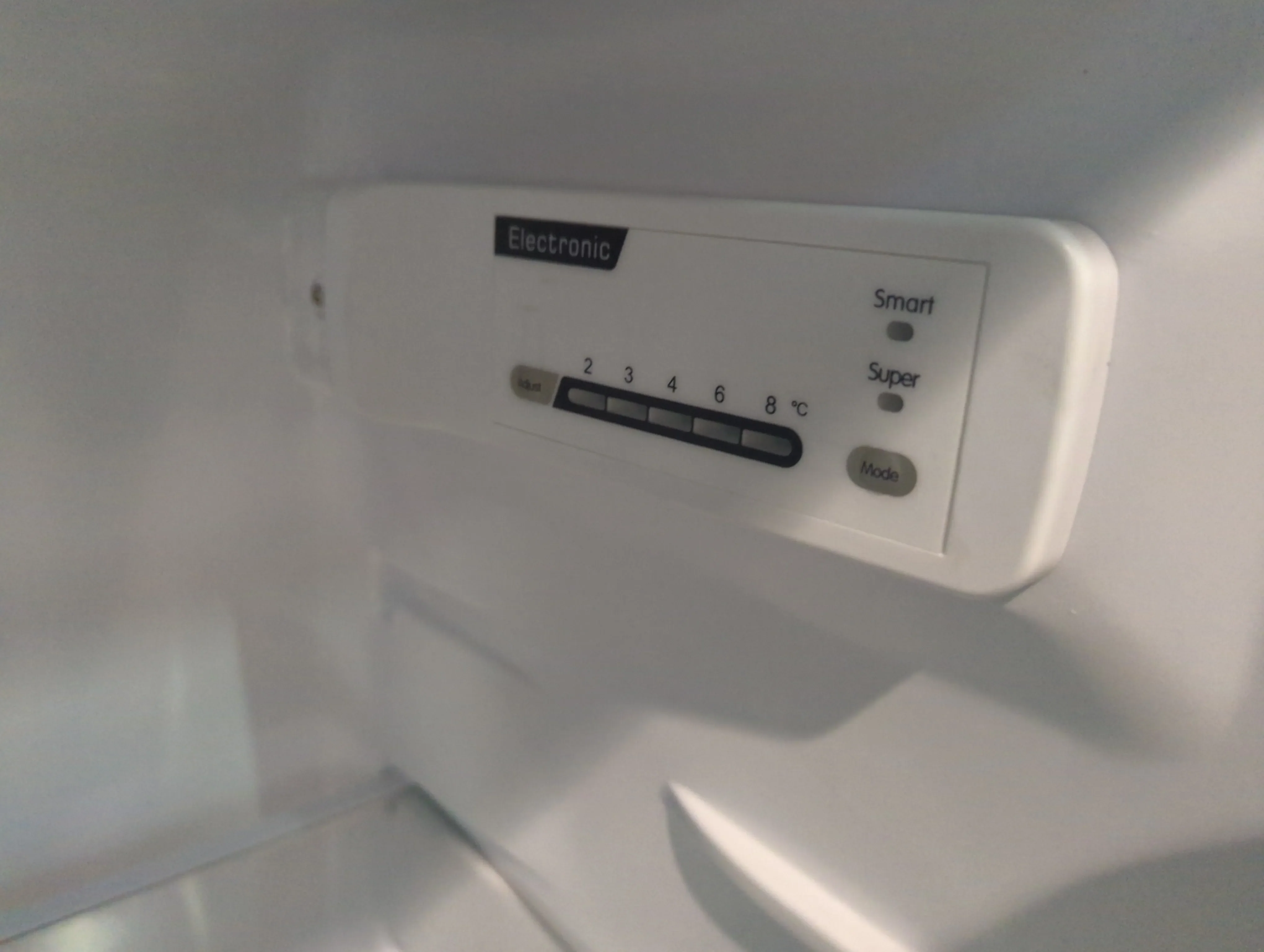 Réfrigérateur Avec Congélateur 190 L Reconditionné FRIGEAVIA FRUP190W - Image 4