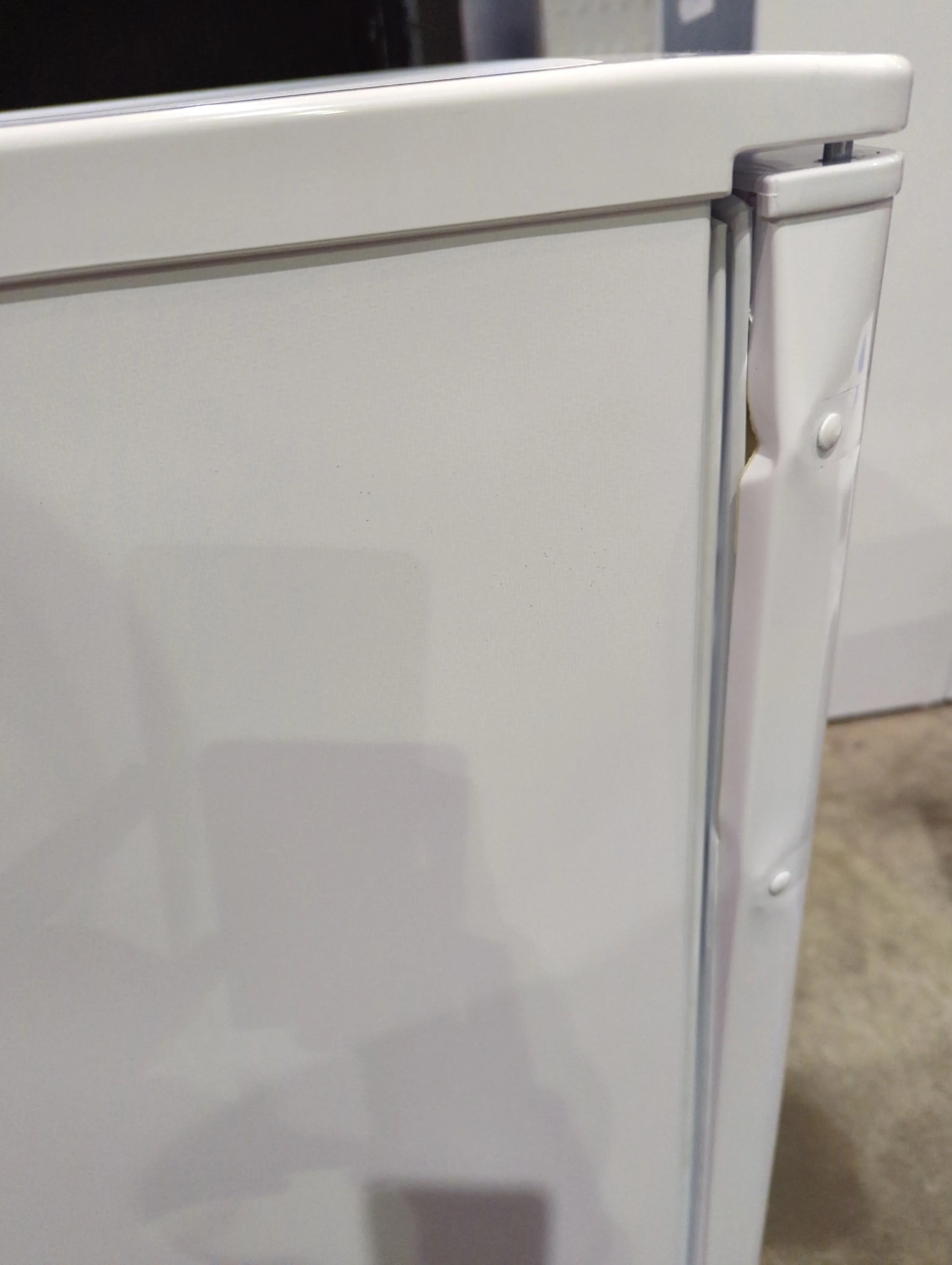 Réfrigérateur Avec Congélateur 190 L Reconditionné FRIGEAVIA FRUP190W - Image 6